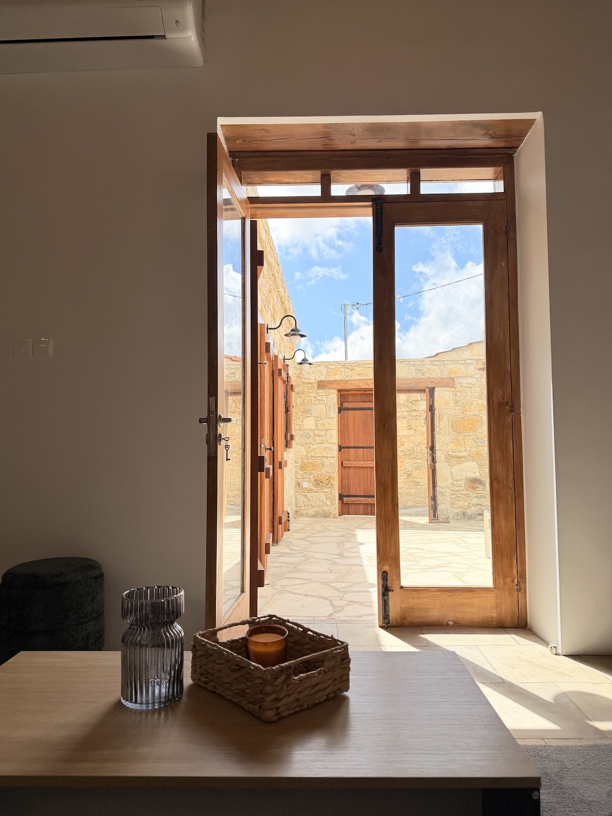 Το Μονόχωρον - Bedroom corner
